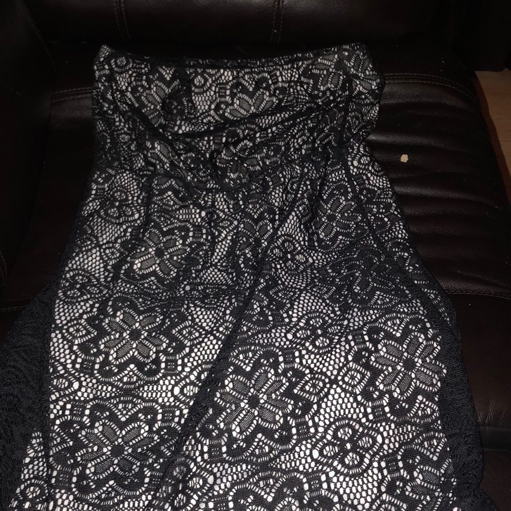 Strapless black and white dress
